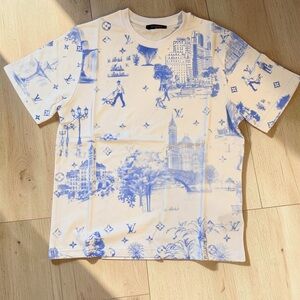 Men's Blue Graphic T-Shirt